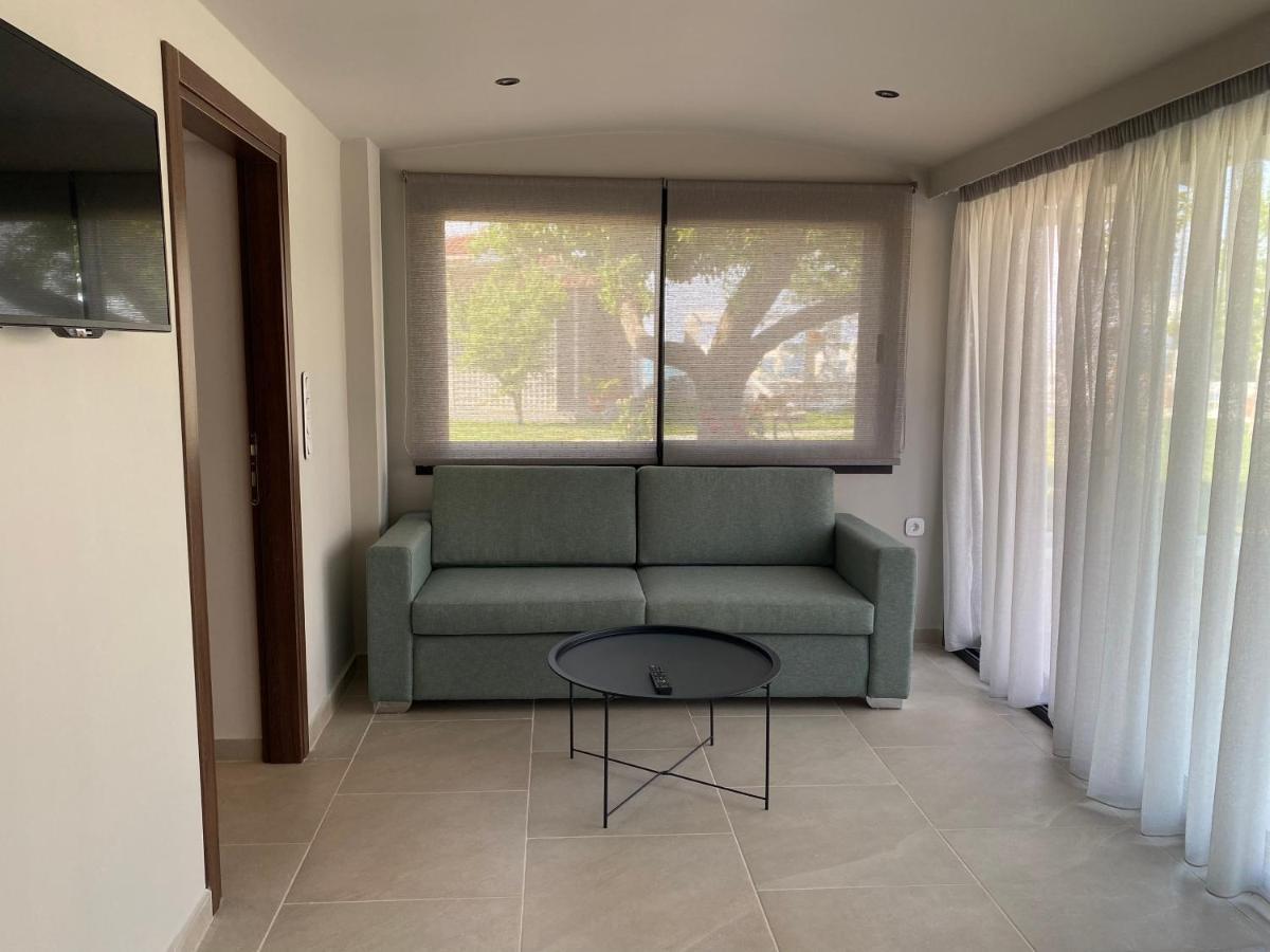 Zinozis Beach Apartments 沃尔沃罗 外观 照片